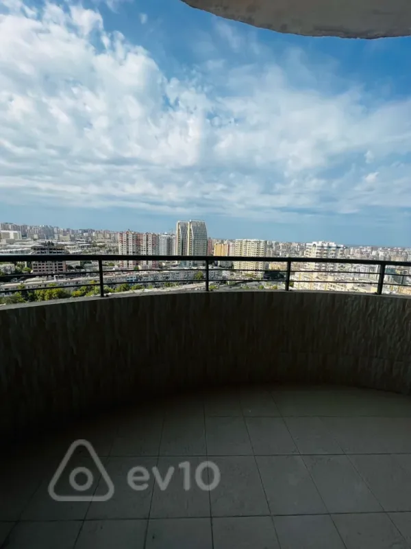 Satılır 3 otaqlı yeni tikili 146 m²