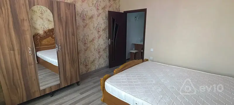 Kirayə verilir 2 otaqlı yeni tikili 60 m²