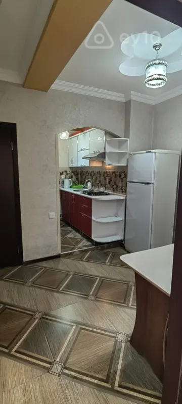 Kirayə verilir 2 otaqlı yeni tikili 60 m²