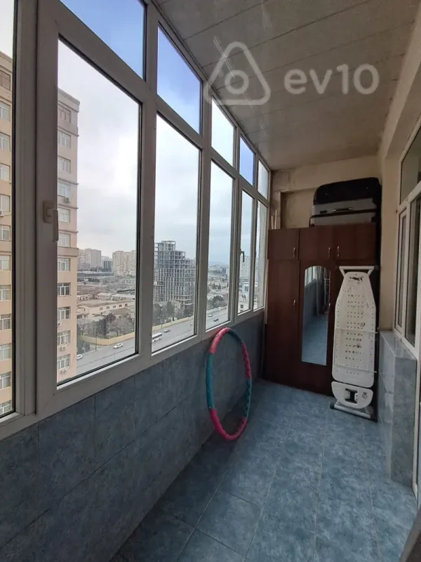 Satılır 3 otaqlı yeni tikili 130 m²