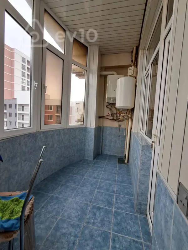 Satılır 3 otaqlı yeni tikili 130 m²