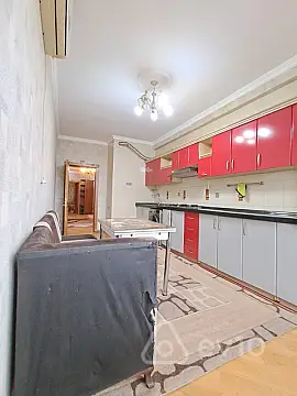 Satılır 3 otaqlı yeni tikili 130 m²
