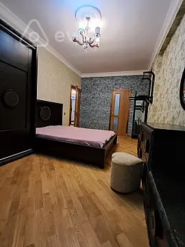 Satılır 3 otaqlı yeni tikili 130 m²