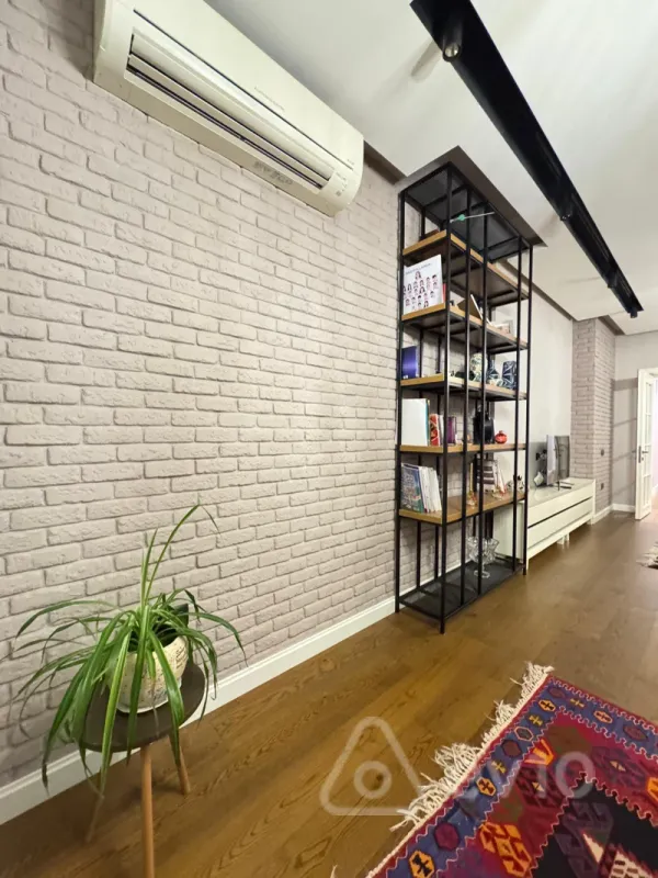 Satılır 3 otaqlı yeni tikili 138 m²