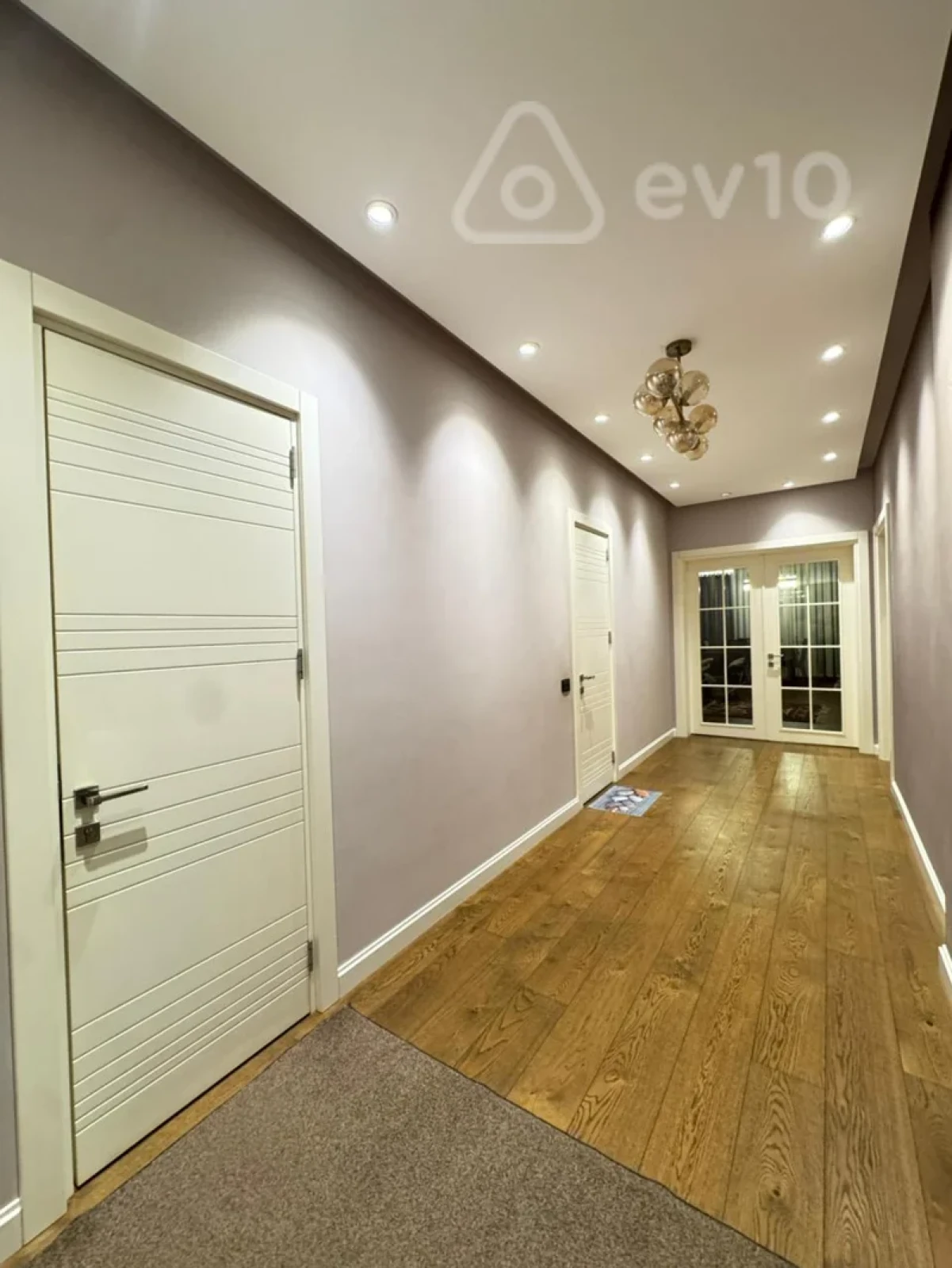 Satılır 3 otaqlı yeni tikili 138 m²