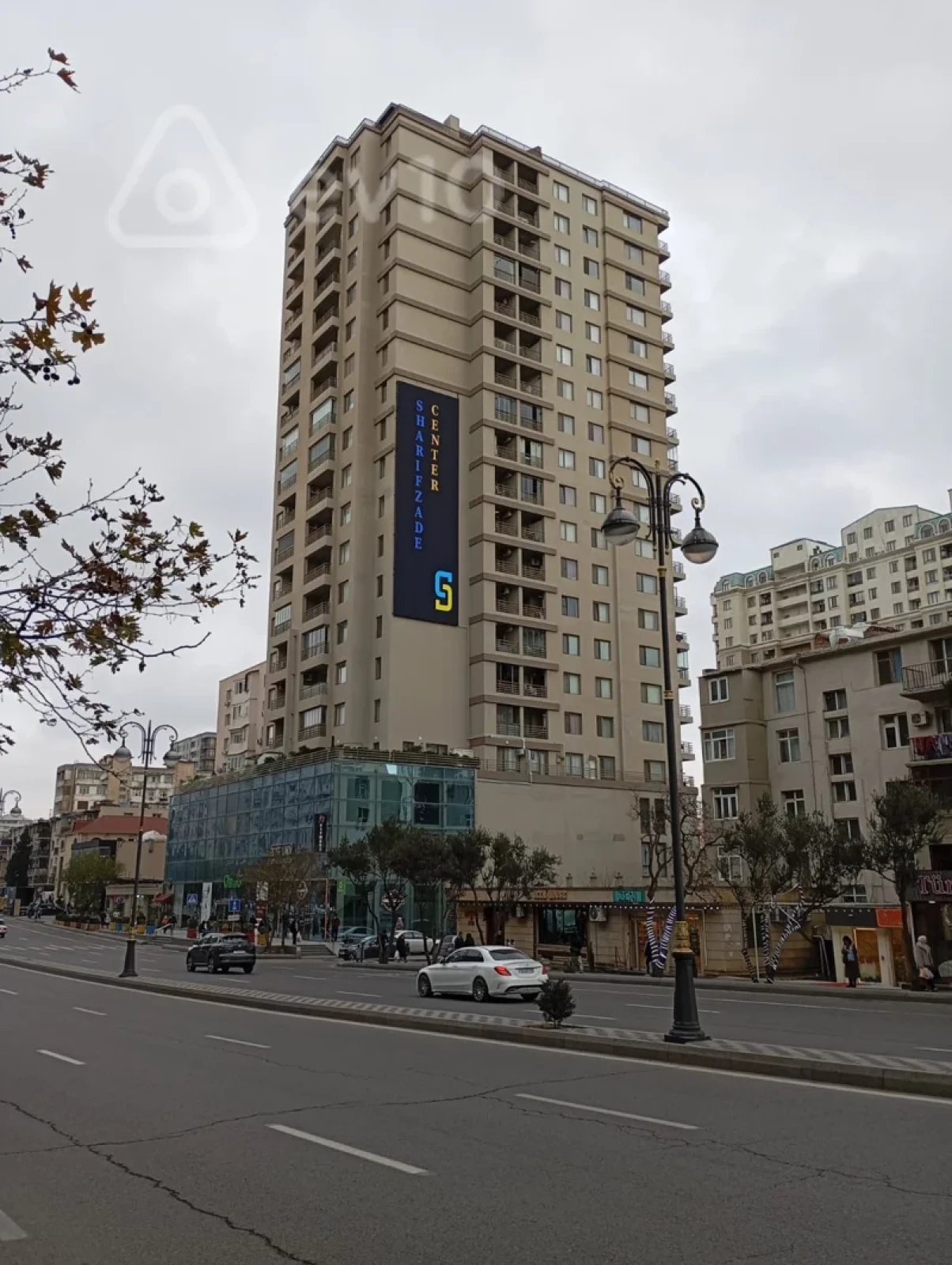 Satılır 3 otaqlı yeni tikili 138 m²