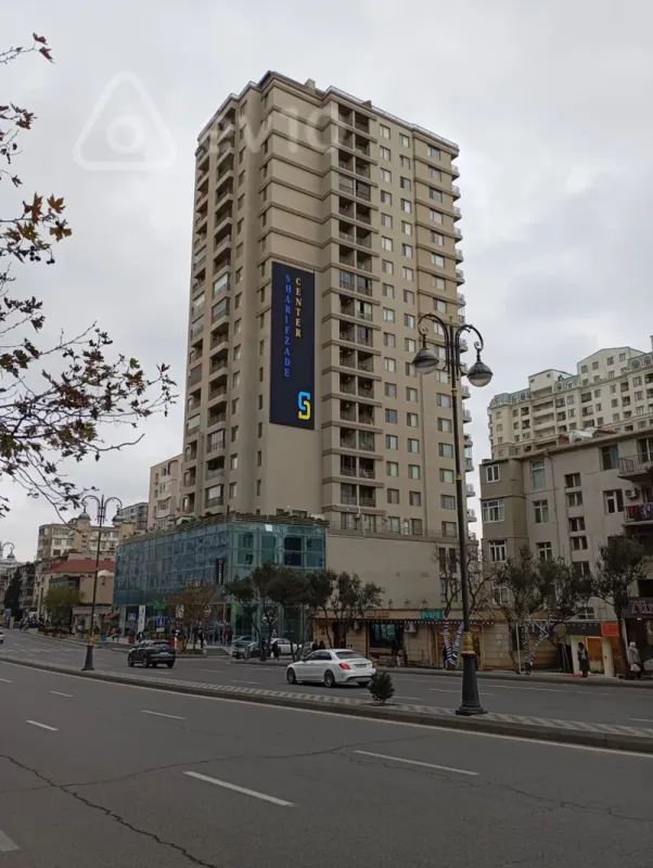 Satılır 3 otaqlı yeni tikili 138 m²