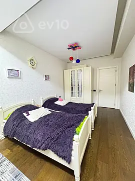 Satılır 3 otaqlı yeni tikili 138 m²