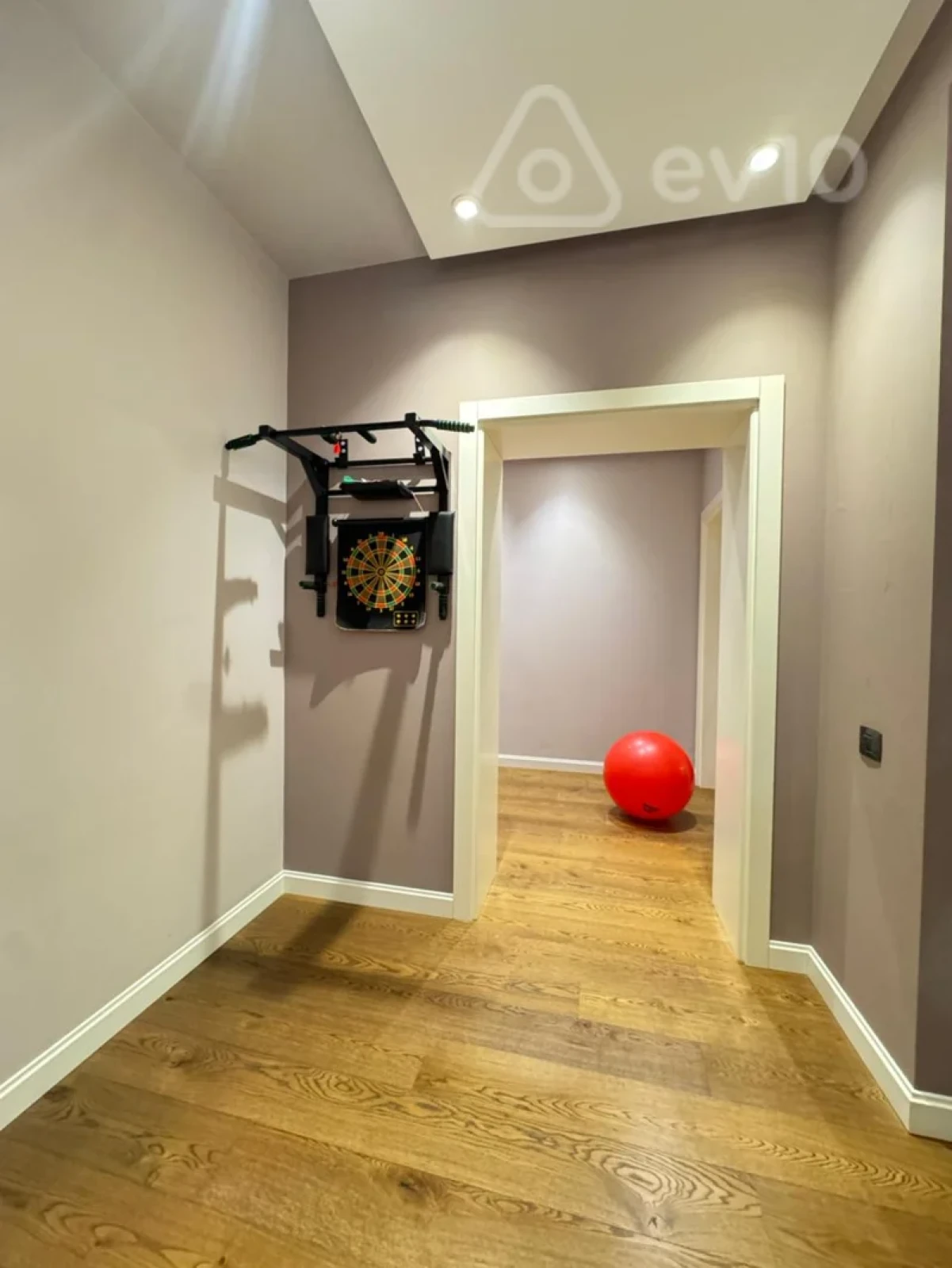 Satılır 3 otaqlı yeni tikili 138 m²