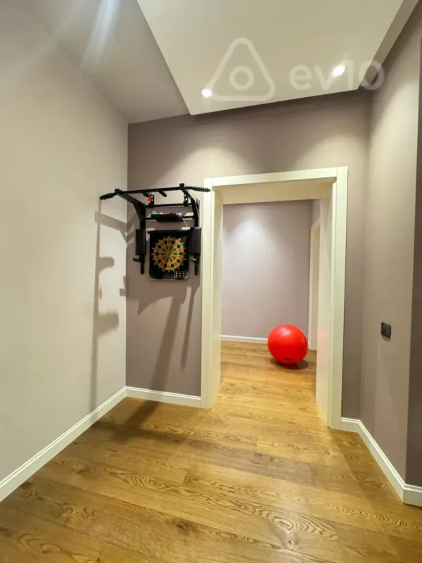 Satılır 3 otaqlı yeni tikili 138 m²