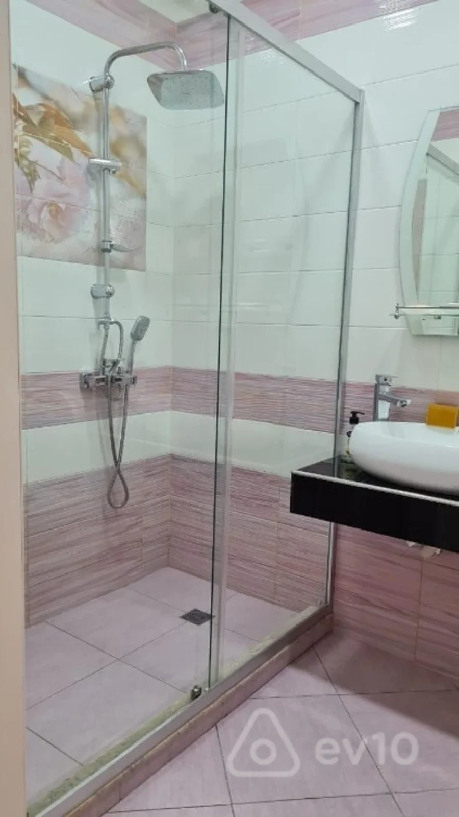 Kirayə verilir 3 otaqlı yeni tikili 89 m²