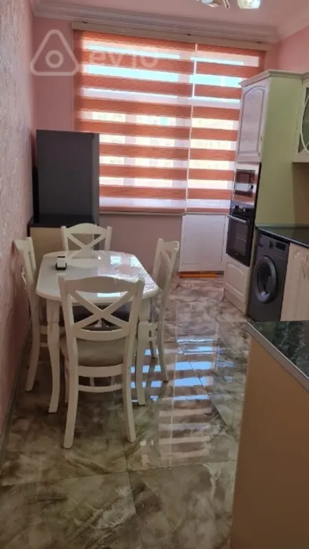 Kirayə verilir 3 otaqlı yeni tikili 89 m²