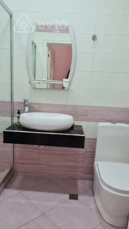 Kirayə verilir 3 otaqlı yeni tikili 89 m²