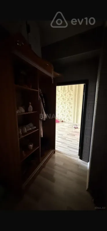 Kirayə verilir 2 otaqlı yeni tikili 90 m²