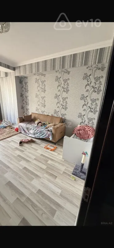Kirayə verilir 2 otaqlı yeni tikili 90 m²