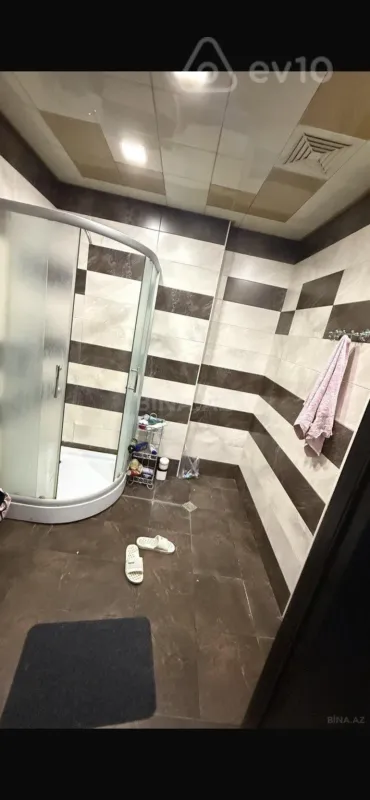 Kirayə verilir 2 otaqlı yeni tikili 90 m²