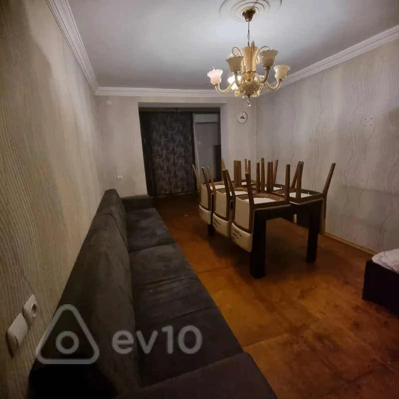 Kirayə verilir 3 otaqlı köhnə tikili 75 m² — Bakı, Yasamal 3 otaq 75.00 m²