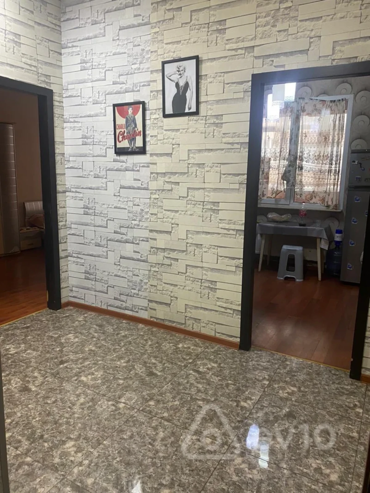 Kirayə verilir 3 otaqlı yeni tikili 100 m²