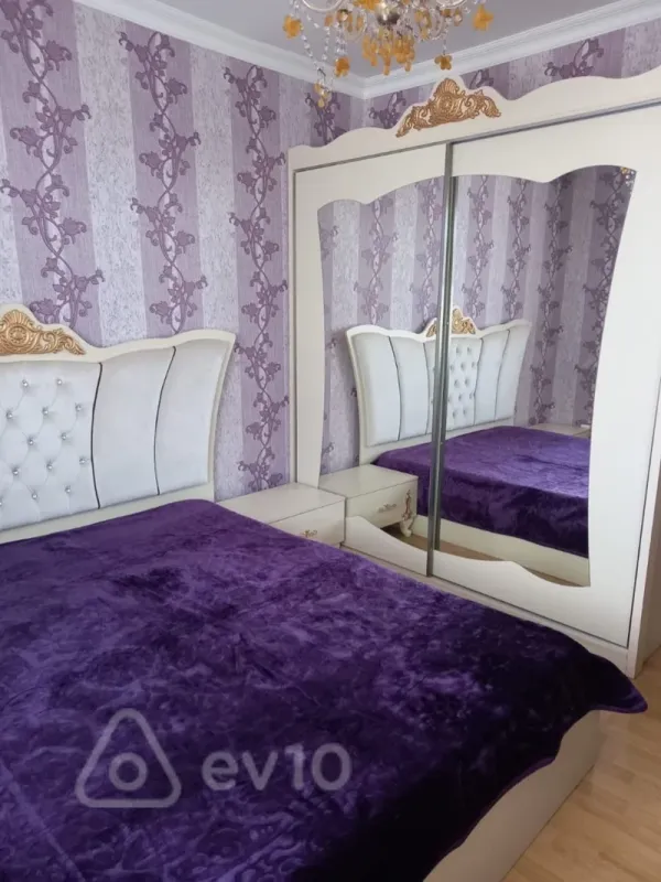 Kirayə verilir 3 otaqlı yeni tikili 80 m²