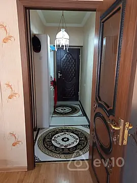 Kirayə verilir 3 otaqlı yeni tikili 80 m²