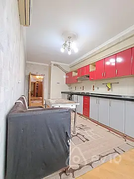 Satılır 3 otaqlı yeni tikili 130 m²