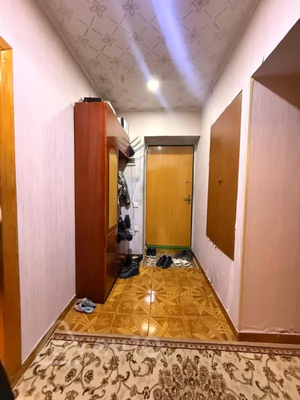 Satılır 4 otaqlı köhnə tikili 120 m²