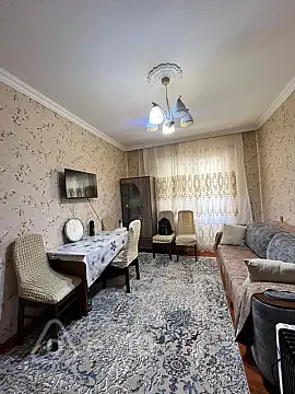 Satılır 3 otaqlı köhnə tikili 85 m² — Bakı, Suraxanı 3 otaq 85.00 m²