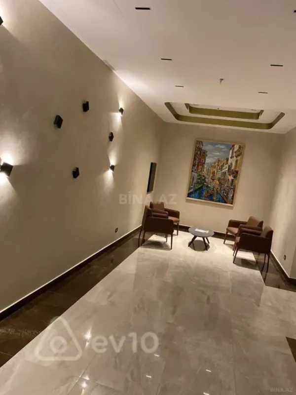 Kirayə verilir 2 otaqlı yeni tikili 65 m²