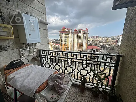 Satılır 2 otaqlı yeni tikili 70 m²