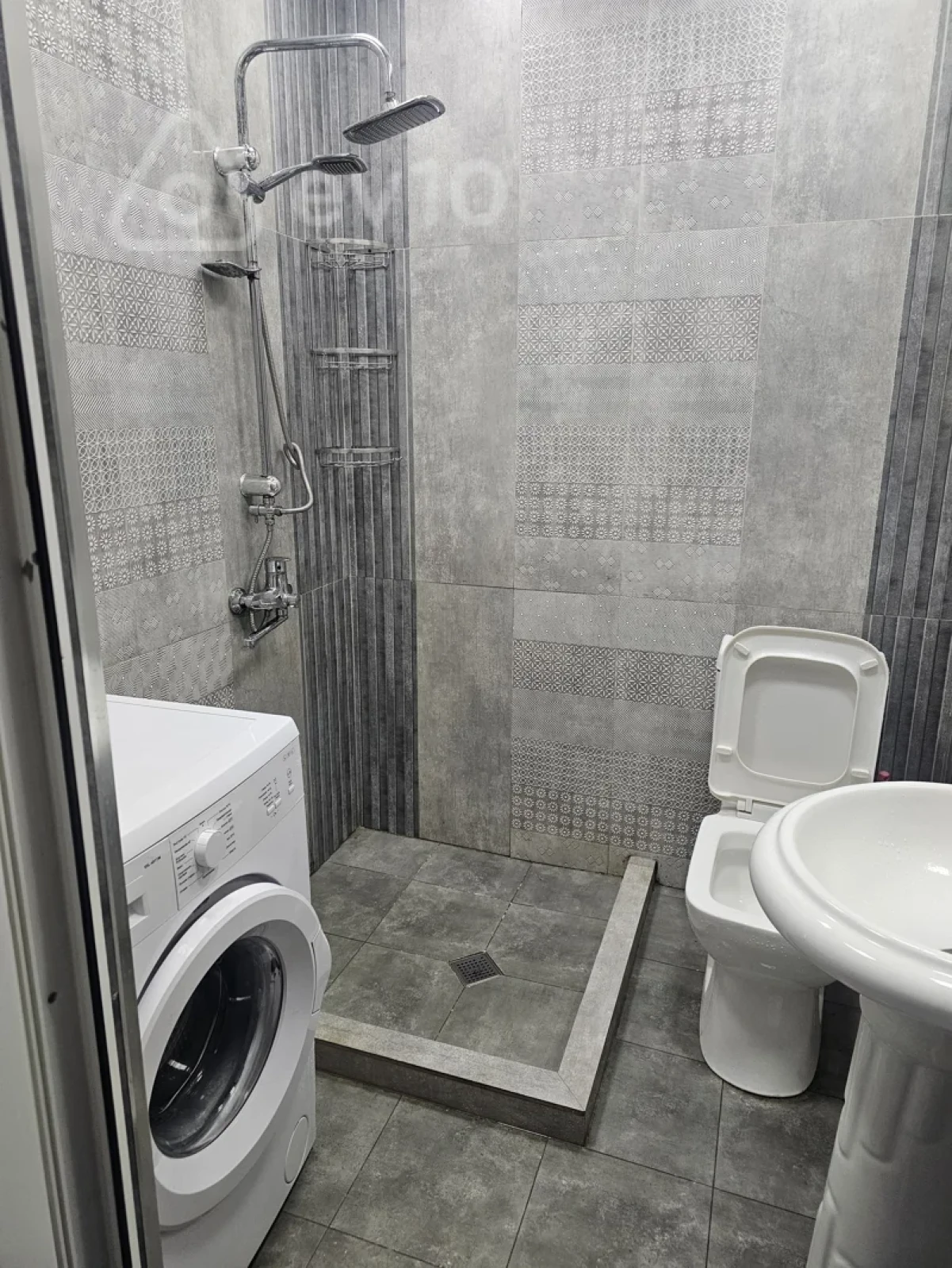 Kirayə verilir 1 otaqlı yeni tikili 36 m²