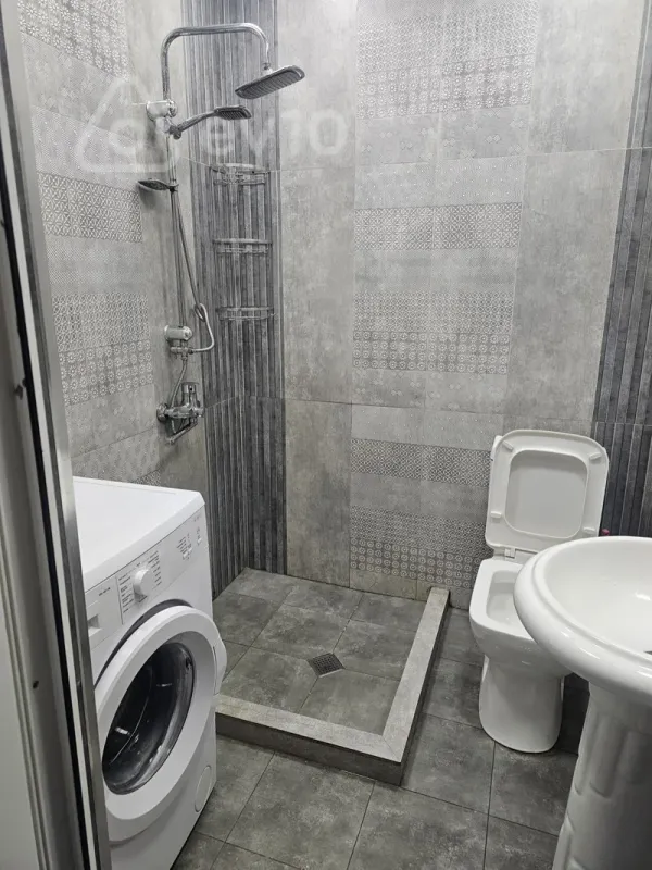 Kirayə verilir 1 otaqlı yeni tikili 36 m²