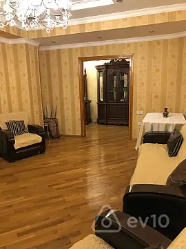 Kirayə verilir 3 otaqlı yeni tikili 112 m²