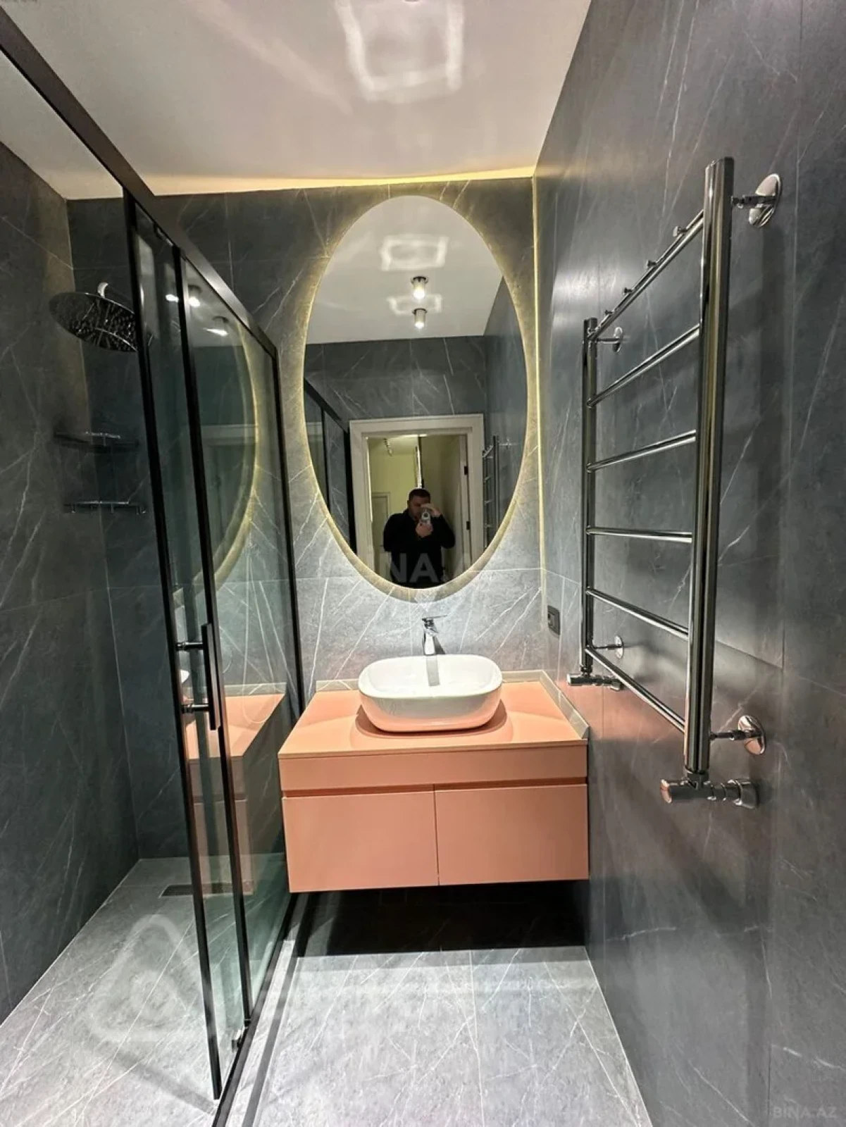 Kirayə verilir 2 otaqlı yeni tikili 80 m²