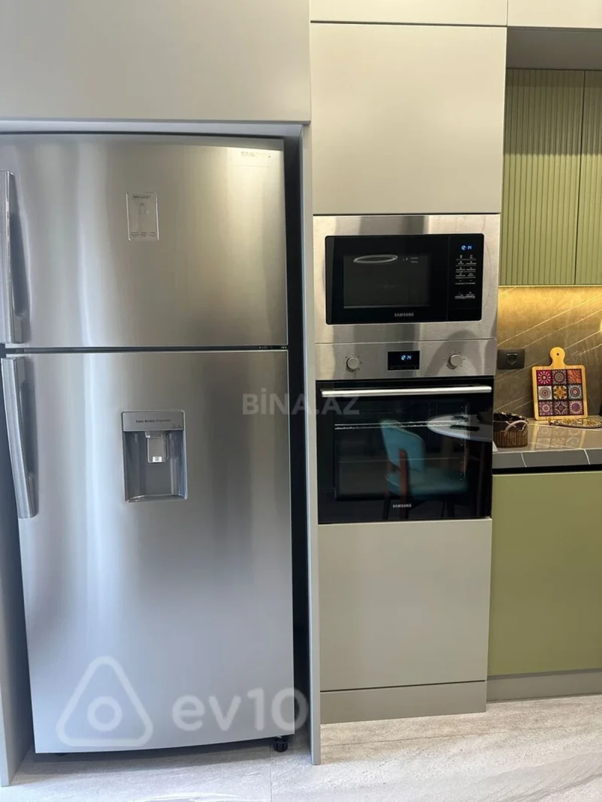 Kirayə verilir 2 otaqlı yeni tikili 80 m²