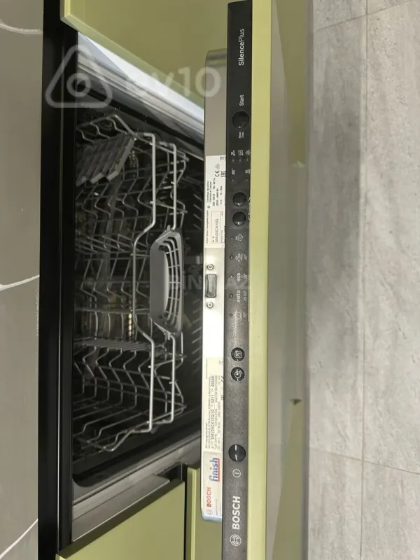 Kirayə verilir 2 otaqlı yeni tikili 80 m²