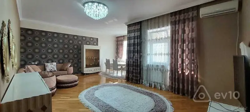 Kirayə verilir 3 otaqlı yeni tikili 115 m²