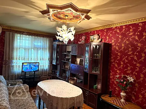 Satılır 3 otaqlı köhnə tikili 80 m² — Bakı, Nərimanov 3 otaq 80.00 m²