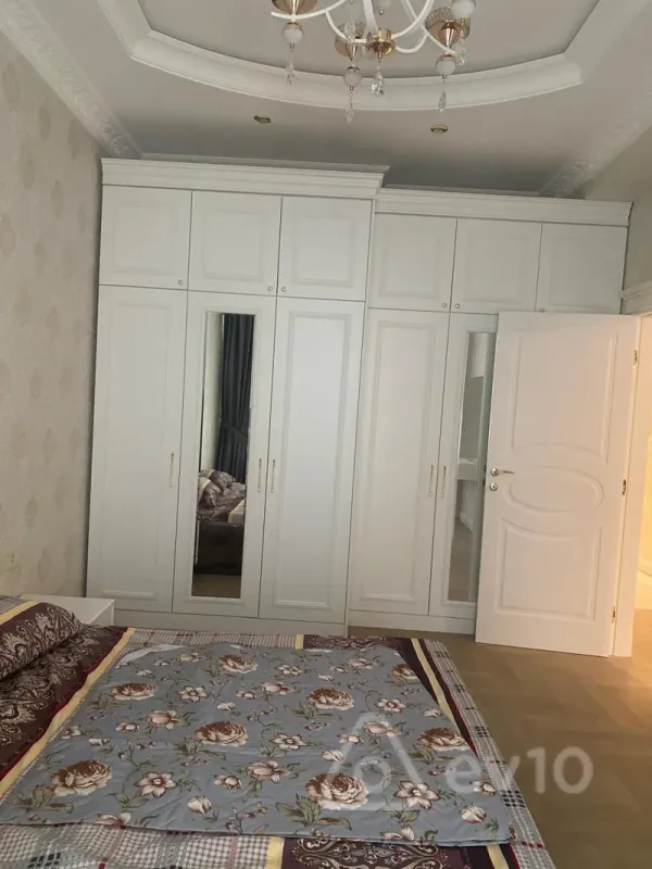 Kirayə verilir 2 otaqlı yeni tikili 94 m²