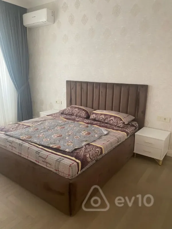 Kirayə verilir 2 otaqlı yeni tikili 94 m²