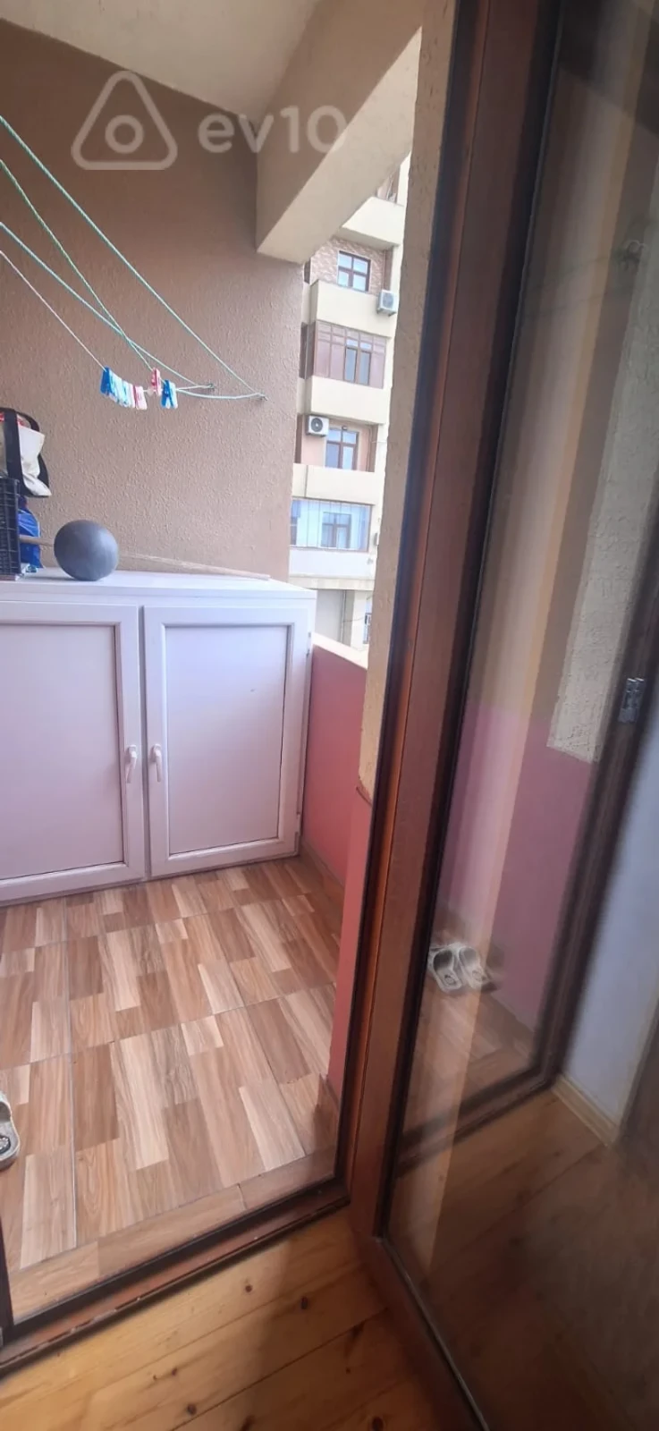 Satılır 2 otaqlı yeni tikili 60 m²