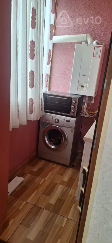Satılır 2 otaqlı yeni tikili 60 m²
