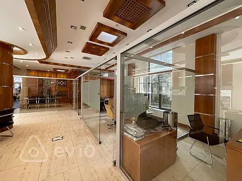 Kirayə verilir mənzil 220 m²