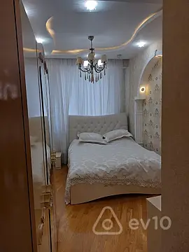 Satılır 3 otaqlı yeni tikili 95.5 m²