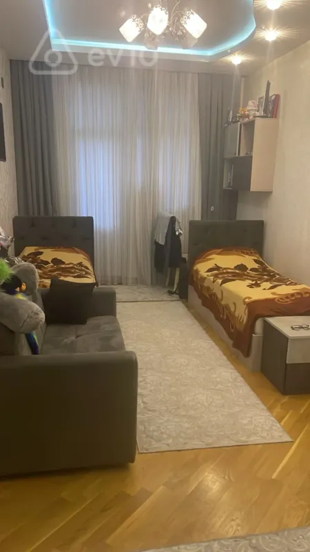 Satılır 3 otaqlı yeni tikili 120 m²