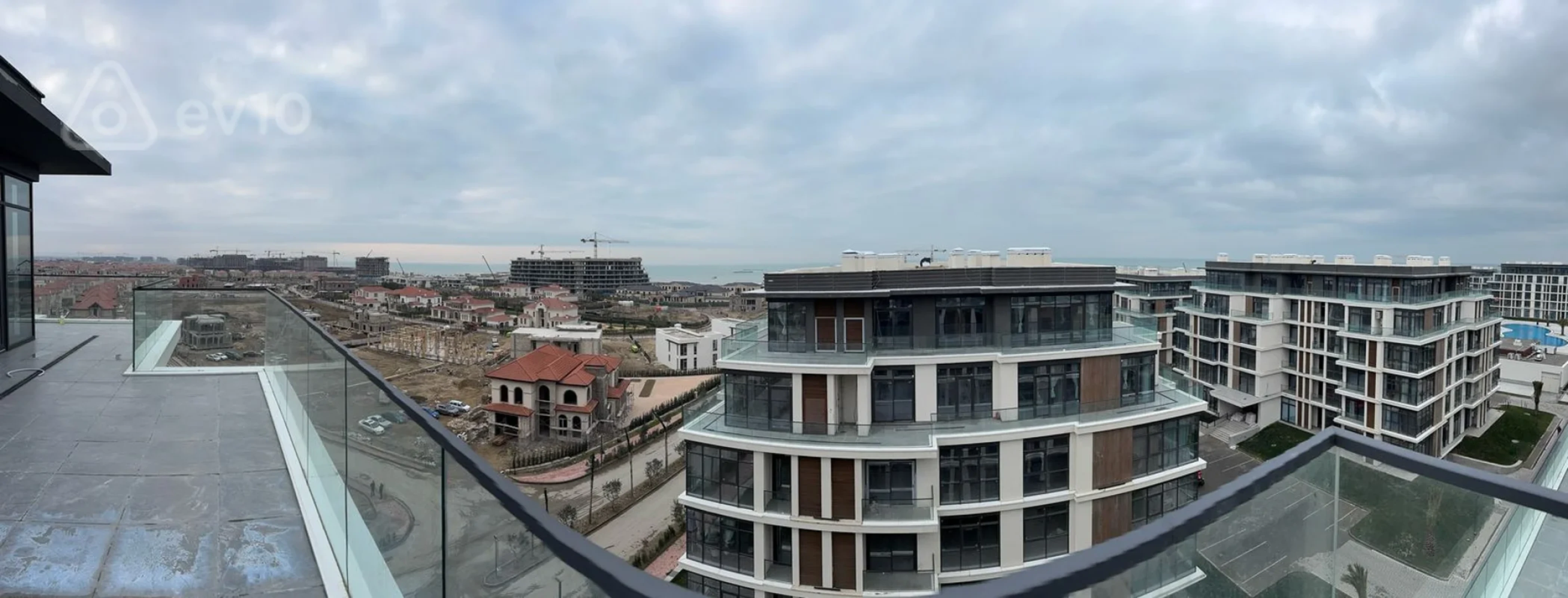 Satılır 4 otaqlı yeni tikili 208 m²