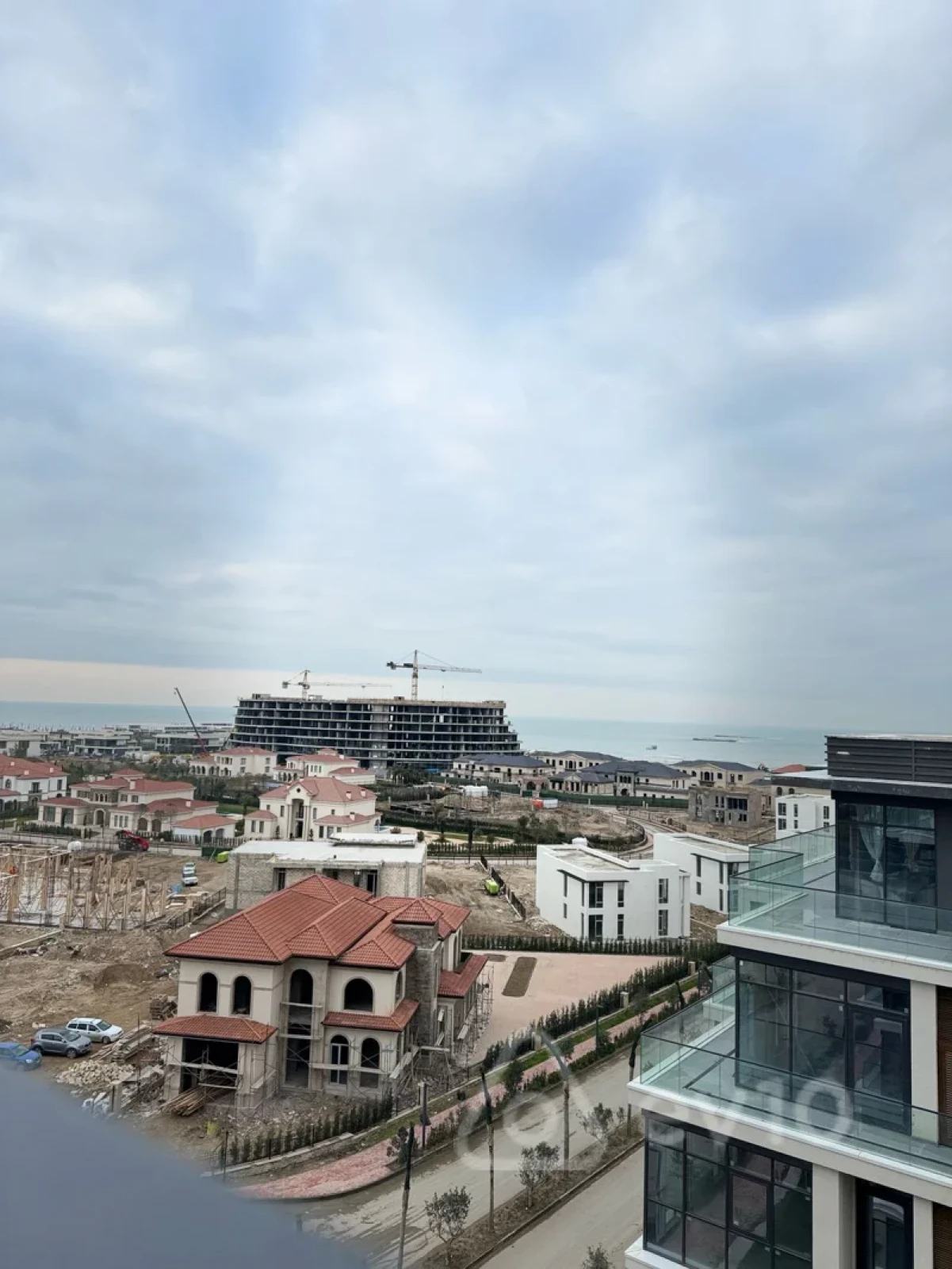 Satılır 4 otaqlı yeni tikili 208 m²