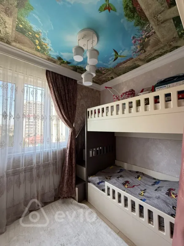 Kirayə verilir 3 otaqlı köhnə tikili 65 m²