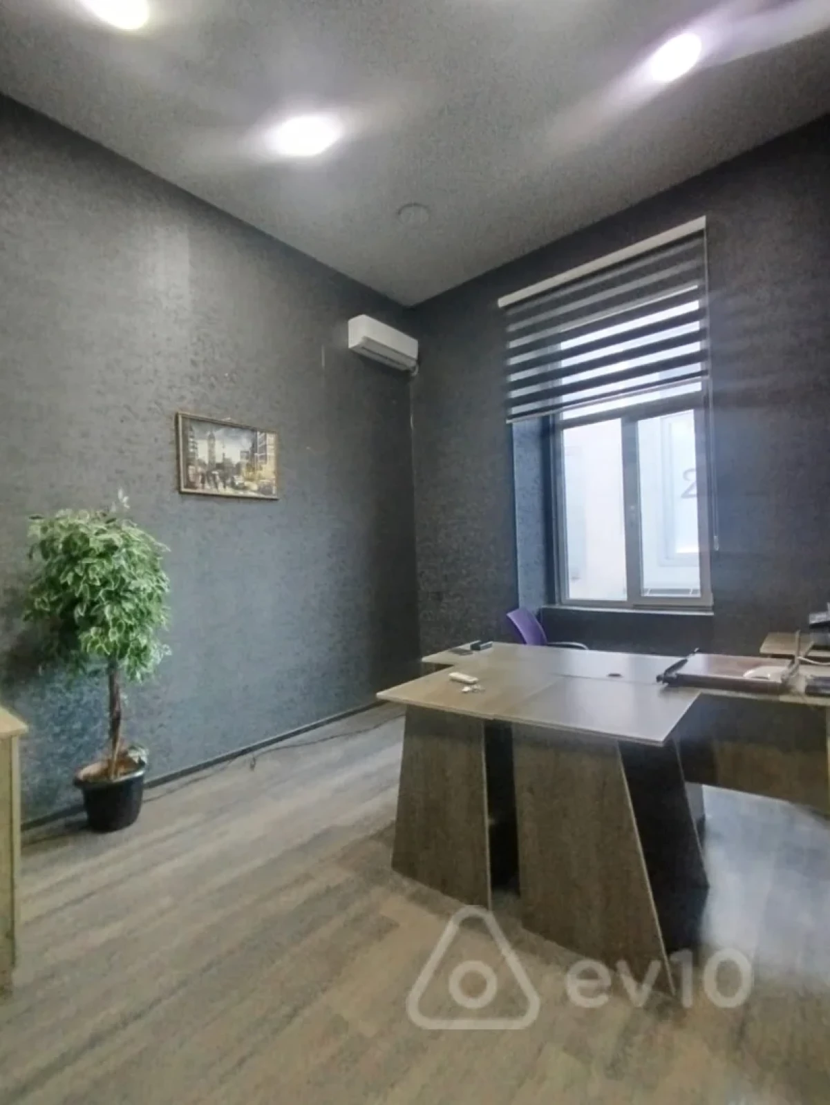 Kirayə verilir 5 otaqlı ofis 110 m²