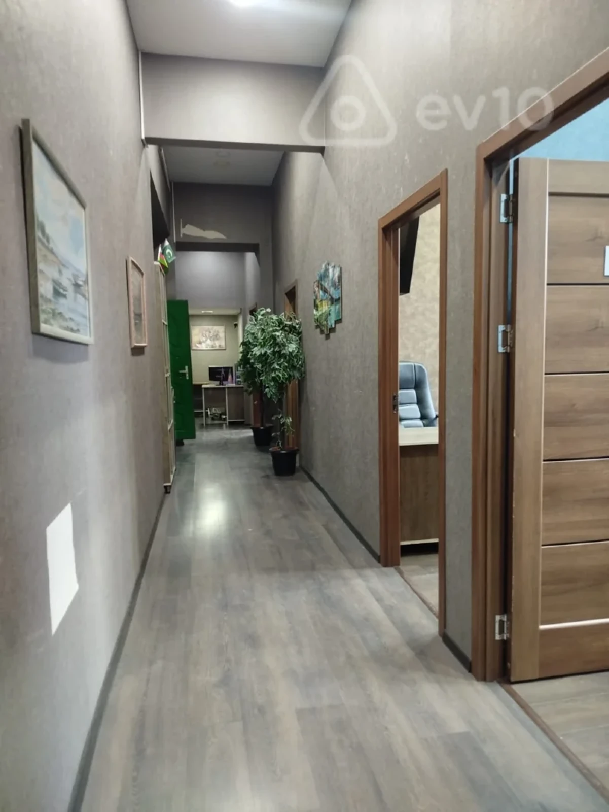 Kirayə verilir 5 otaqlı ofis 110 m²