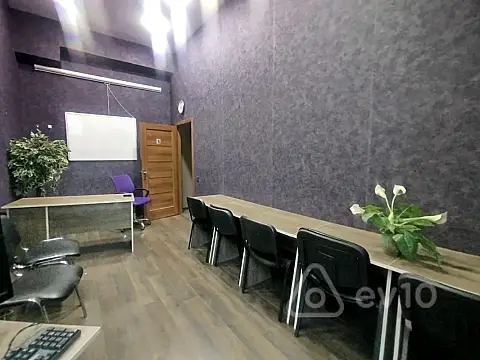 Kirayə verilir 5 otaqlı ofis 110 m²